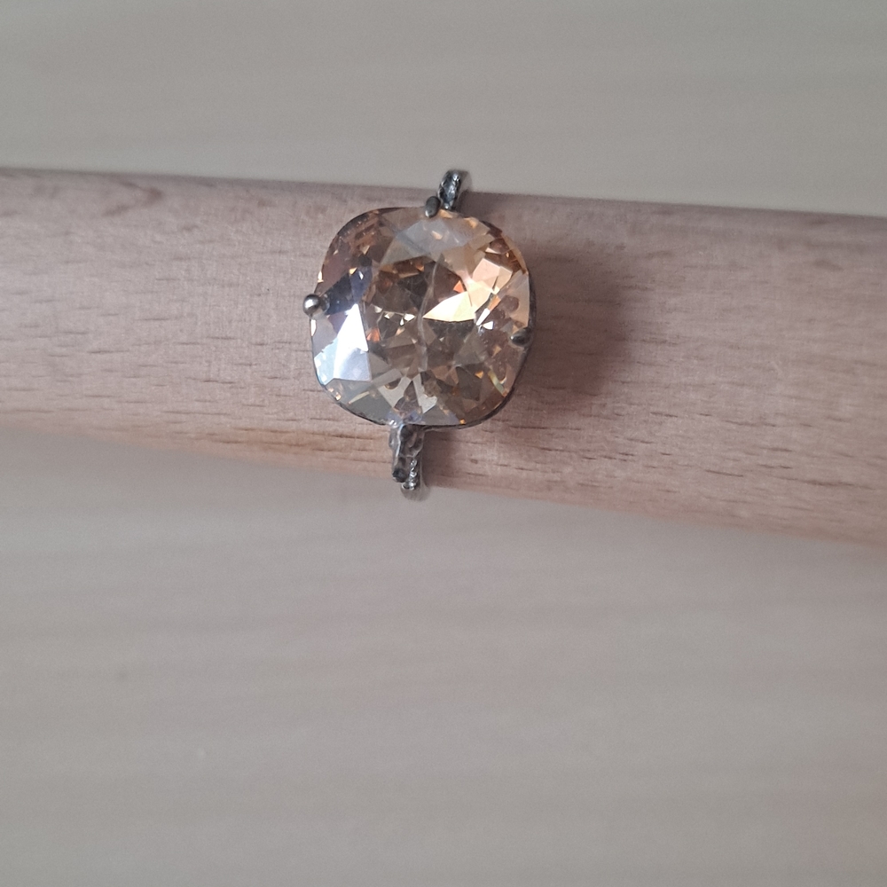 Elegant Silver and Gold-Toned Women's Ring Sz 11